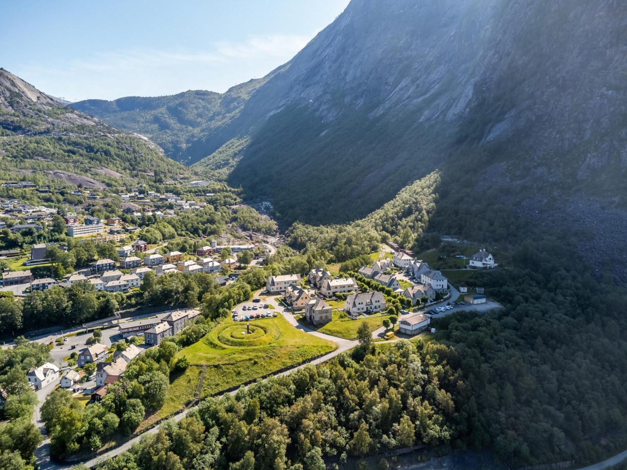 Trolltunga Fjord Living Apartment Tyssedal